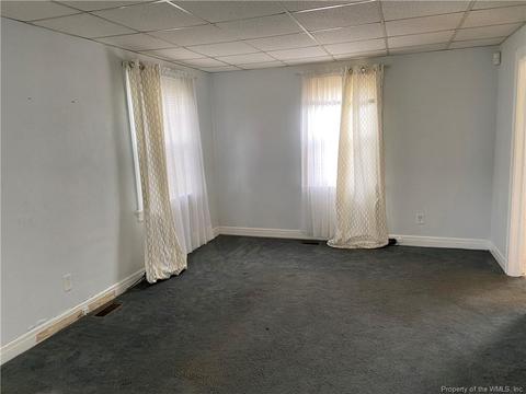 48 Henry St, Hampton, VA 23669 photo 4