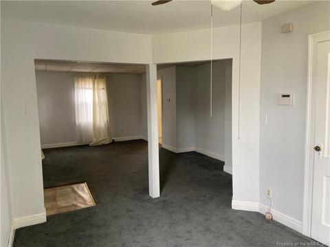 48 Henry St, Hampton, VA 23669 photo 3