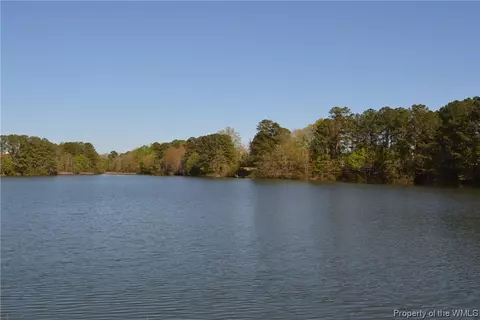 1090 S Henry St, Williamsburg, VA 23185