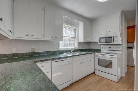 116 Pinepoint Rd, Williamsburg, VA 23185 photo 14