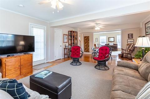 42 Madrid Dr, Hampton, VA 23669 photo 13