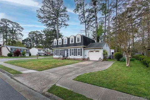 42 Madrid Dr, Hampton, VA 23669 photo 4
