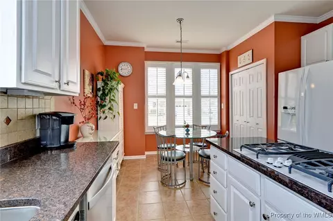 4700 Westhampton, Williamsburg, VA 23188 photo 8