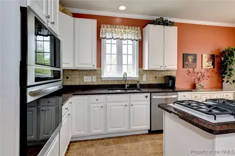 4700 Westhampton, Williamsburg, VA 23188 photo 7