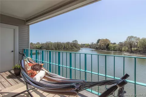 30 Brough Ln #303, Hampton, VA 23669 photo 11