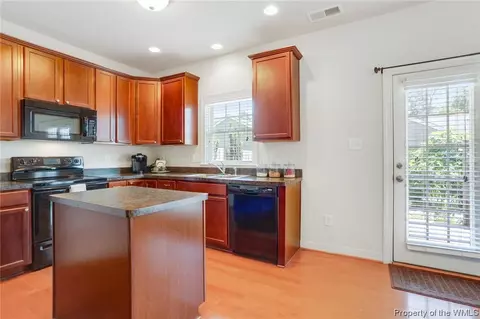 233 Quarterpath Rd, Williamsburg, VA 23185 photo 11