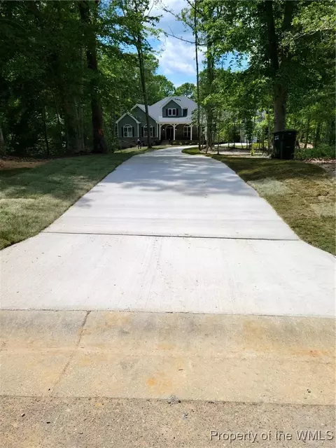 209 Cliftons Blf, Williamsburg, VA 23188 photo 1