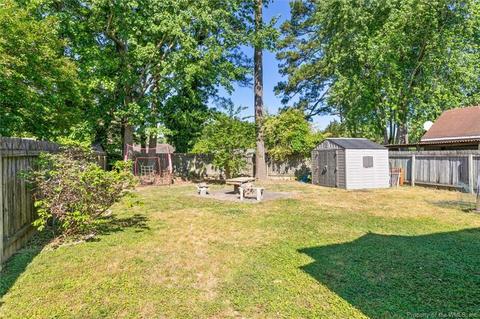 204 Bruton Dr, Williamsburg, VA 23185 photo 35