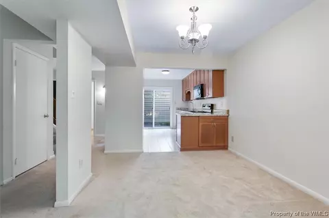 82 Summer E, Williamsburg, VA 23188 photo 11
