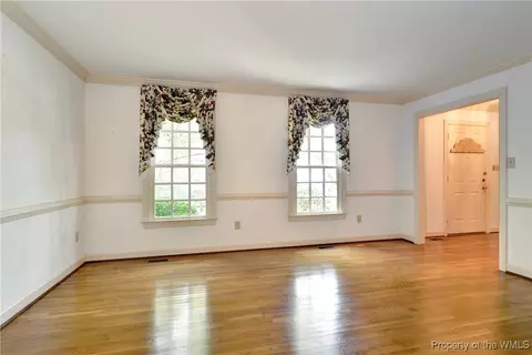 129 Yorkshire Dr, Williamsburg, VA 23185 photo 9