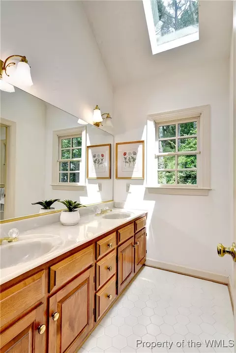 129 Yorkshire Dr, Williamsburg, VA 23185 photo 24