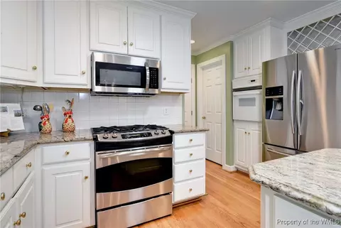 105 Rosemount, Williamsburg, VA 23188 photo 8