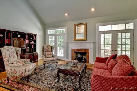 105 Rosemount, Williamsburg, VA 23188 photo 11