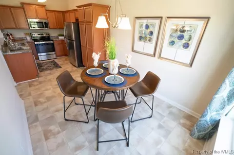 808 Celia Ct, Hampton, VA 23666 photo 3