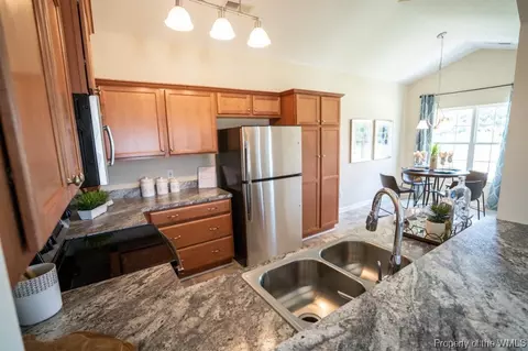 808 Celia Ct, Hampton, VA 23666 photo 43
