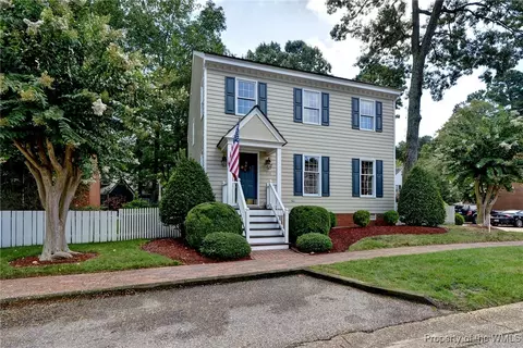 116 Thomas Gates, Williamsburg, VA 23185 photo 3