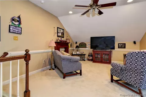 116 Thomas Gates, Williamsburg, VA 23185 photo 36