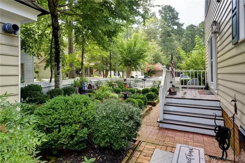 116 Thomas Gates, Williamsburg, VA 23185 photo 11