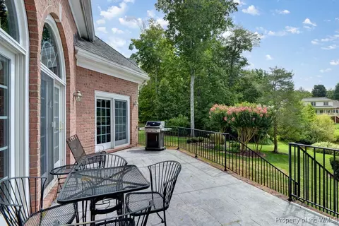 132 Oak Holw, Williamsburg, VA 23188 photo 10