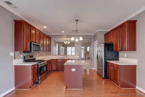 34 Rockingham Dr, Hampton, VA 23669 photo 16