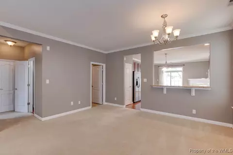 34 Rockingham Dr, Hampton, VA 23669 photo 11