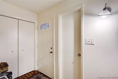 84 Summer E, Williamsburg, VA 23188 photo 3
