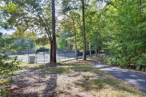 105 Addingtons, Williamsburg, VA 23188 photo 8