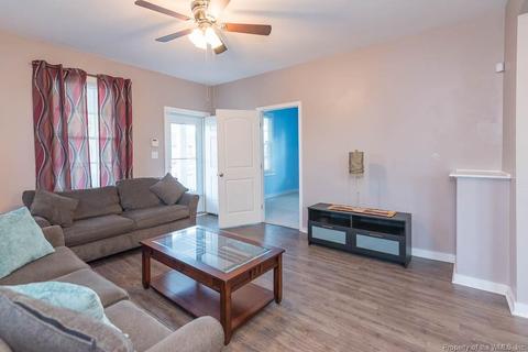 249 Pocahontas Pl, Hampton, VA 23661 photo 10
