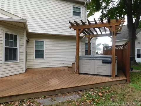 10 Locksley Dr, Hampton, VA 23666 photo 24
