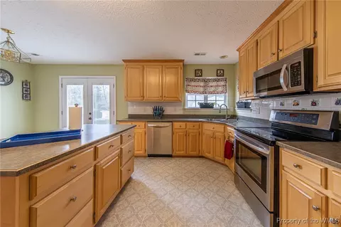 4619 Sir Gilbert Loop, Williamsburg, VA 23185 photo 13