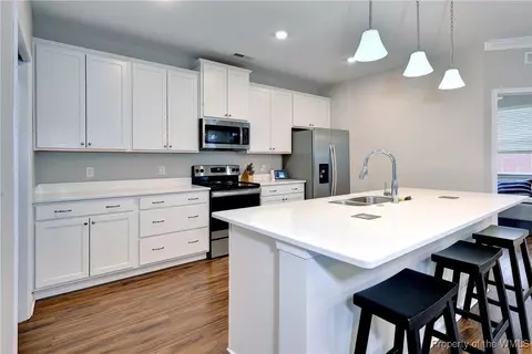 3202 Queens Path, Williamsburg, VA 23185 photo 11