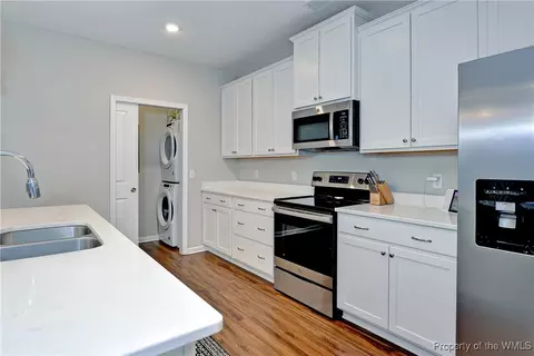 3202 Queens Path, Williamsburg, VA 23185 photo 13