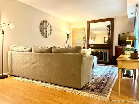 62 Summer E, Williamsburg, VA 23188 photo 3