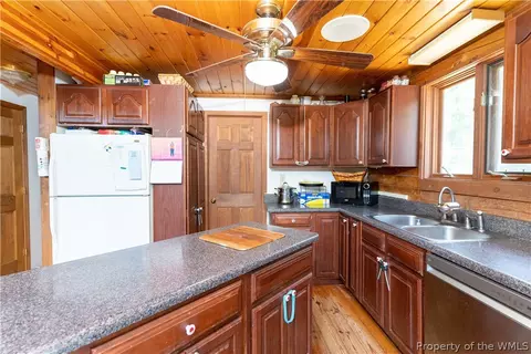 13923 Beech Dr, Lanexa, VA 23089 photo 7