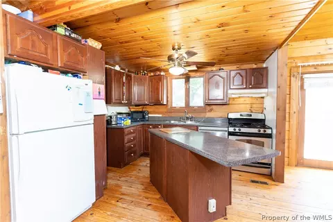 13923 Beech Dr, Lanexa, VA 23089 photo 5
