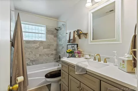 630 Nottingham Dr, Hampton, VA 23669 photo 6