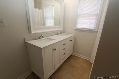 56 Glascow Way, Hampton, VA 23669 photo 4