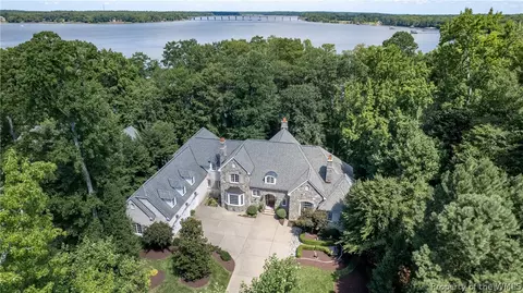 1573 River Rdg, Williamsburg, VA 23185