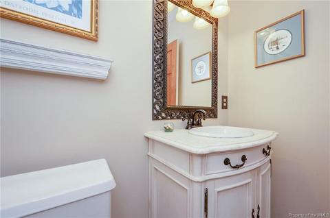 8763 Freewelcome Ln W, Dutton, VA 23050 photo 9