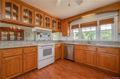 8763 Freewelcome Ln W, Dutton, VA 23050 photo 23