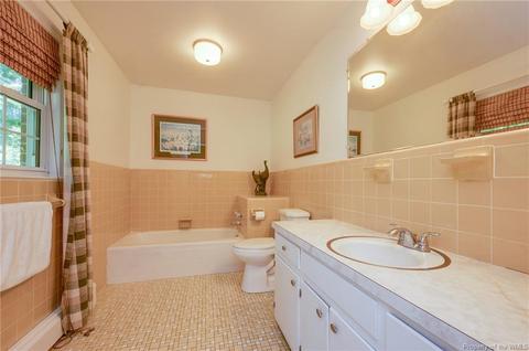 8763 Freewelcome Ln W, Dutton, VA 23050 photo 31