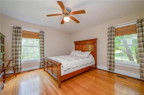 8763 Freewelcome Ln W, Dutton, VA 23050 photo 29
