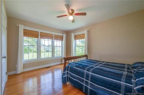 8763 Freewelcome Ln W, Dutton, VA 23050 photo 28