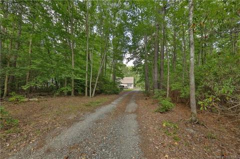 8105 Willis Rd, Gloucester, VA 23061 photo 3