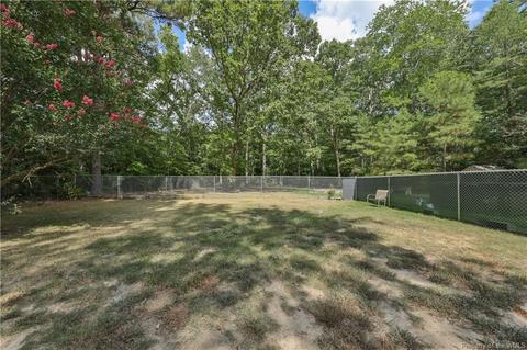 8105 Willis Rd, Gloucester, VA 23061 photo 27