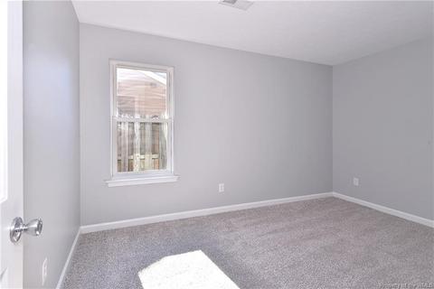 54 Dawn Ln, Hampton, VA 23666 photo 16