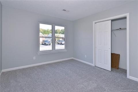 54 Dawn Ln, Hampton, VA 23666 photo 19