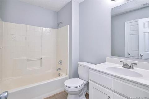 54 Dawn Ln, Hampton, VA 23666 photo 18