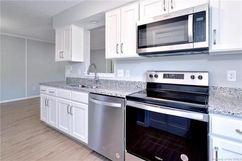 54 Dawn Ln, Hampton, VA 23666 photo 11