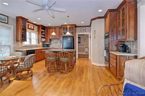 112 Grenelefe, Williamsburg, VA 23188 photo 13